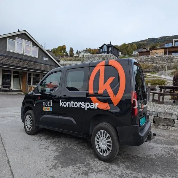 Vi gjør hele jobben, fra mål til ferdig montert