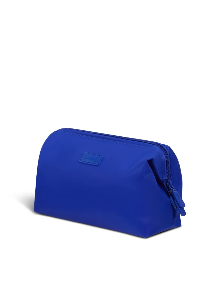 Magnetic Blue