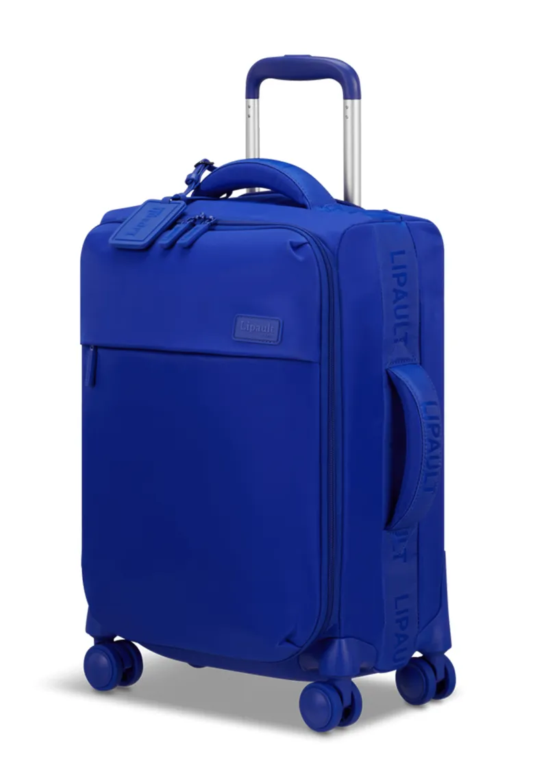 Magnetic Blue
