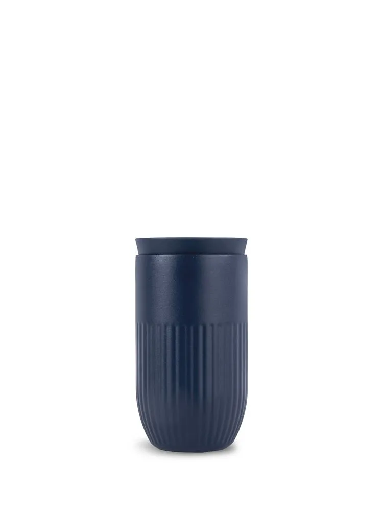 Tova travel mug Blue Pantone 2379C