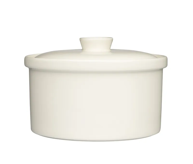 Teema gryte med lokk 2,3l hvit
